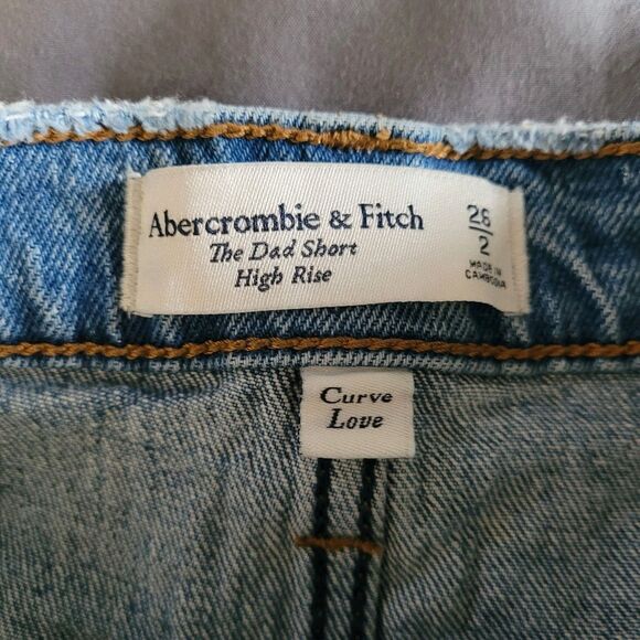 Abercrombie & Fitch Curve Love The Dad Cutoff Short Womens Sz 26 Blue High Rise - Picture 2 of 7